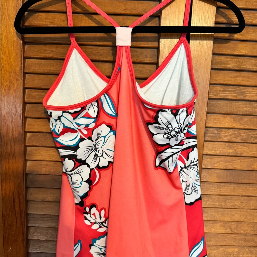 Fila tank
